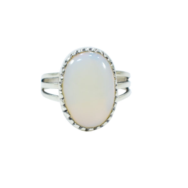 Opal Ring Silver (6.25 रत्ती ओपल अंगूठी)